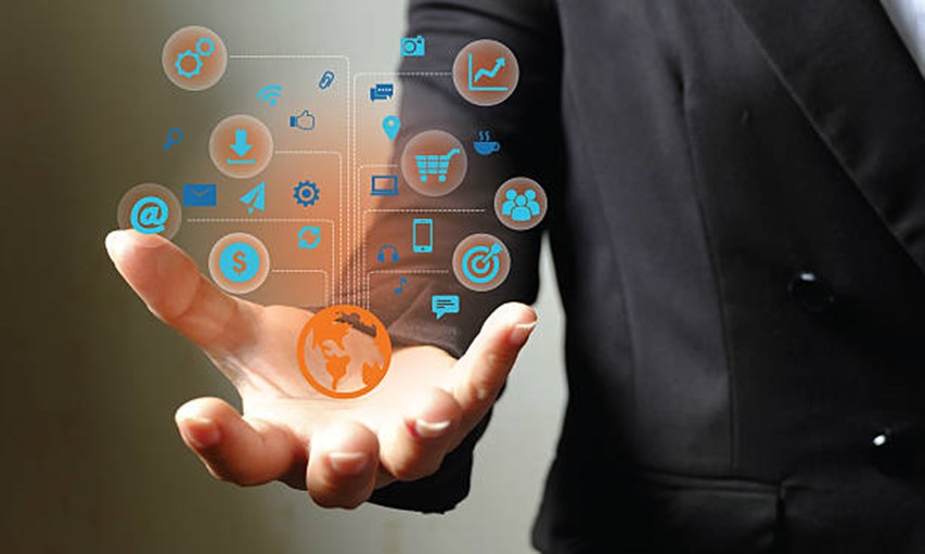 7-Reasons-to-Update-your-Custom-Software 2 Custom Software Development